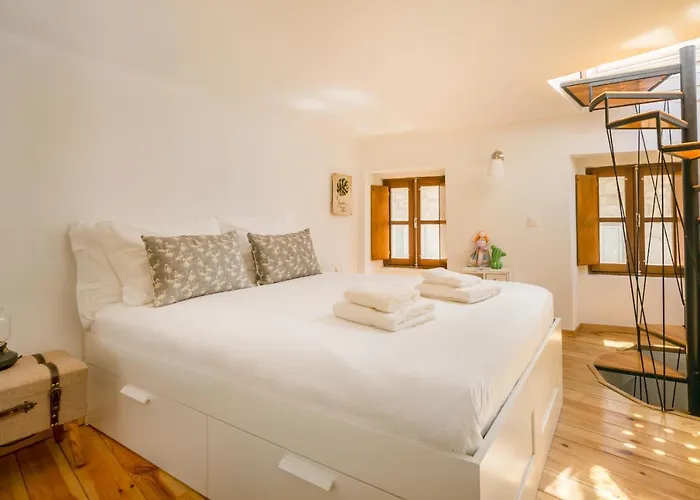 別荘 Casa Da Pedra - *